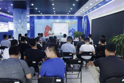 河東創業孵化基地開啟跨境電商之路 首屆ebay招商分享產品對接會走進河東五金市場