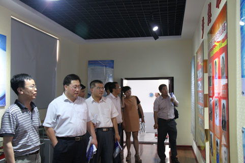 趙利寧帶隊考察銀川 西夏區 大學生創業孵化基地